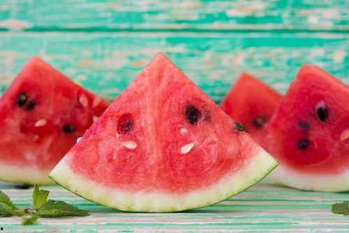 娱乐圈吃瓜文案朋友圈,揭秘明星幕后故事  第2张